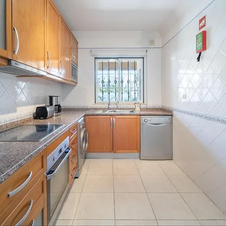 Balaia By Hellovacations *