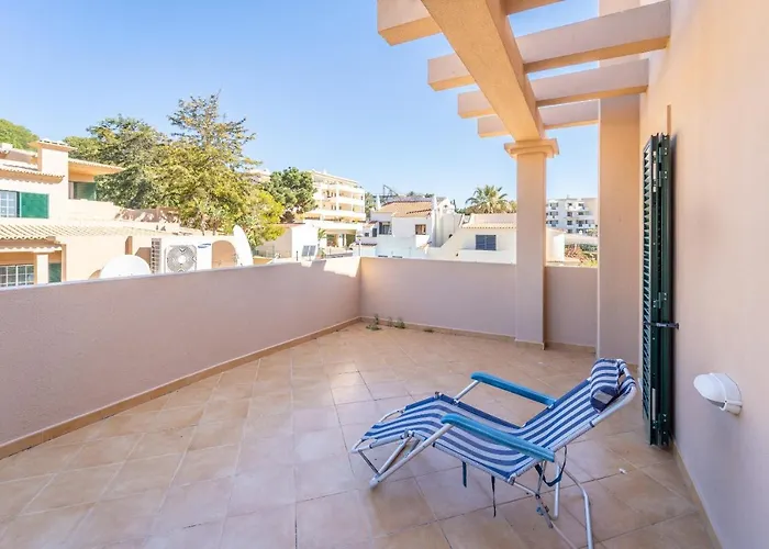 Willa Balaia By Hellovacations *