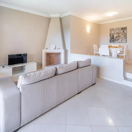 Villa Balaia By Hellovacations